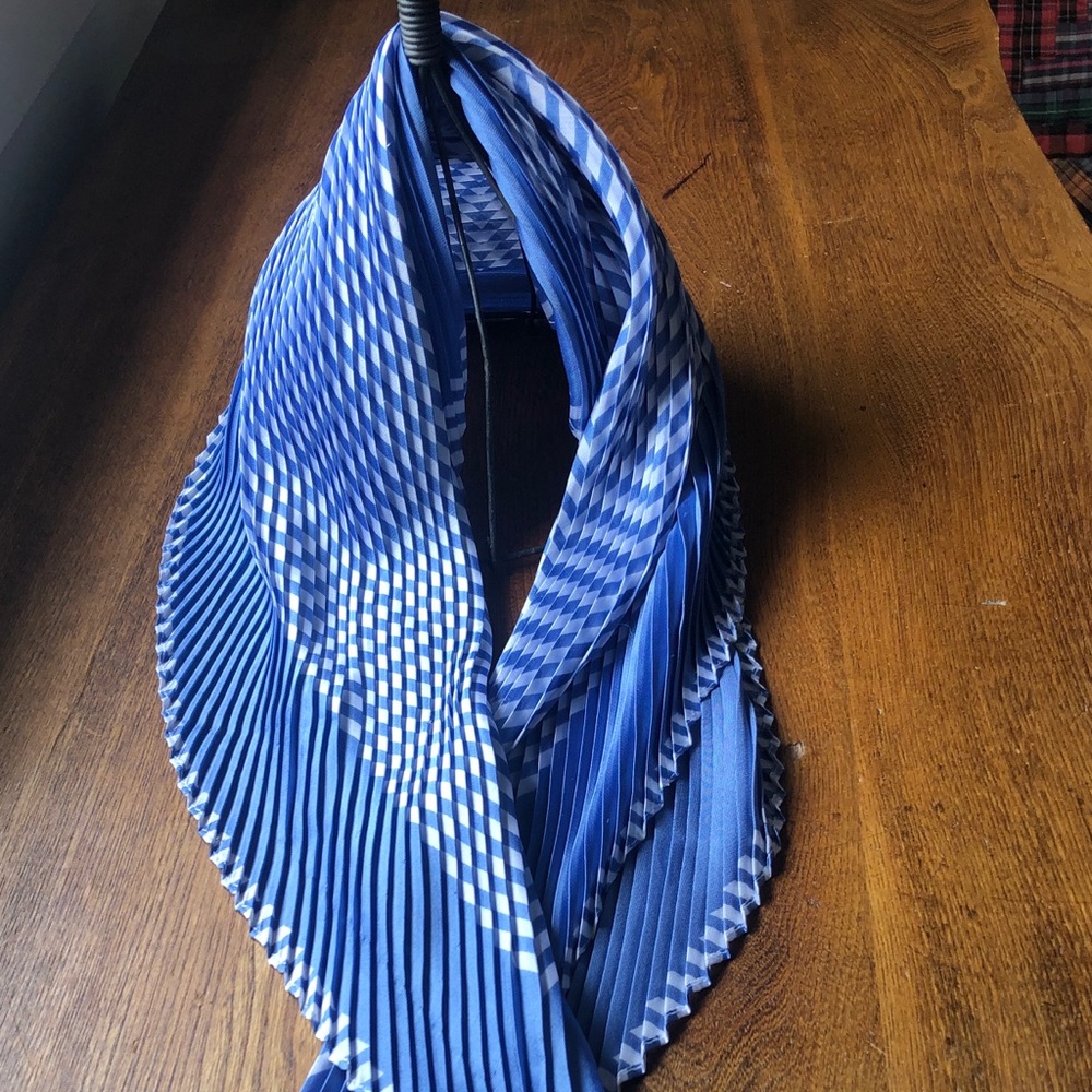 Women’s Scarf